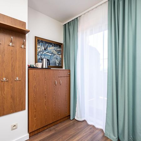 Hotel I Restauracja Stara Kuznia 多布奇采 外观 照片
