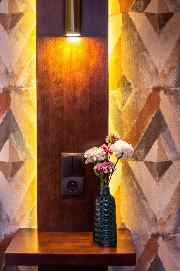 Hotel I Restauracja Stara Kuznia 多布奇采 外观 照片